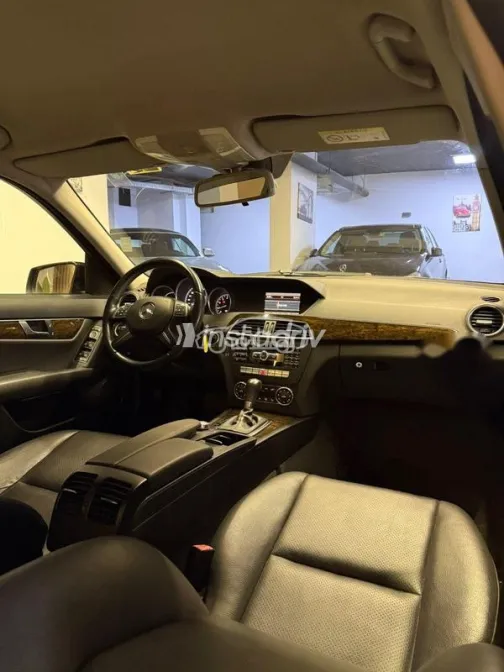 مرسيدس C 180 2014 أسود مستعملة للبيع - 10