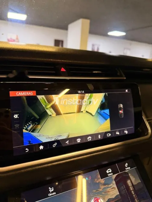 Land Rover Velar 2020 Silver Used for Sale - 7