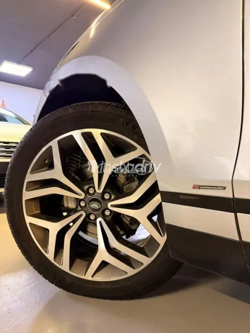 Land Rover Velar 2020 Silver Used for Sale - 8