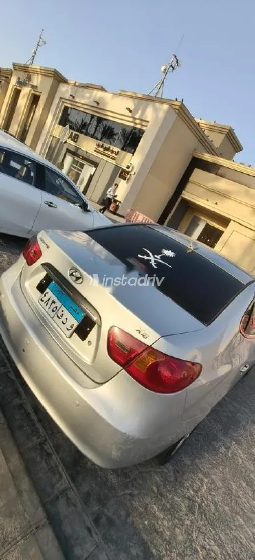 هيونداي افانتي 2007 فضي مستعملة للبيع - 1