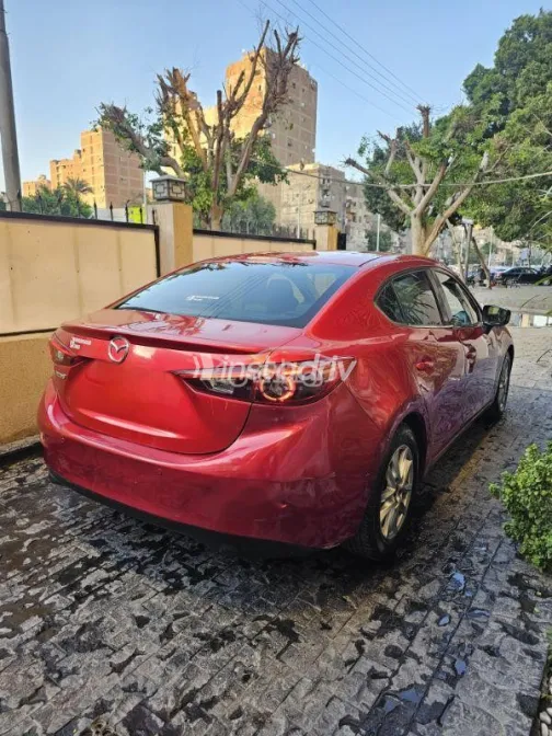 Mazda 3 2015 Red Used for Sale - 6
