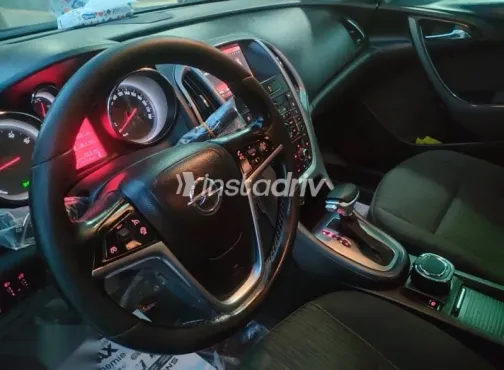 اوبل أسترا 2020 رمادي مستعملة للبيع - 9