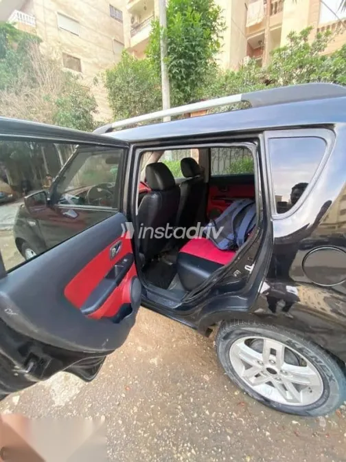Kia Soul 2010 Black Used for Sale - 9
