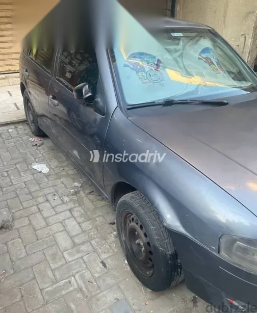 فولكس فاغن بوينتر 2006 فضي مستعملة للبيع - 2