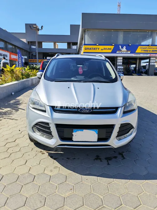 فورد كوجا 2016 أبيض مستعملة للبيع - 7