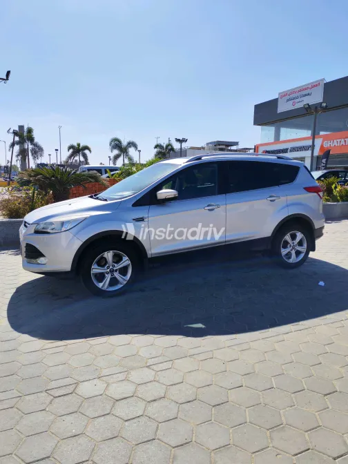 فورد كوجا 2016 أبيض مستعملة للبيع - 9