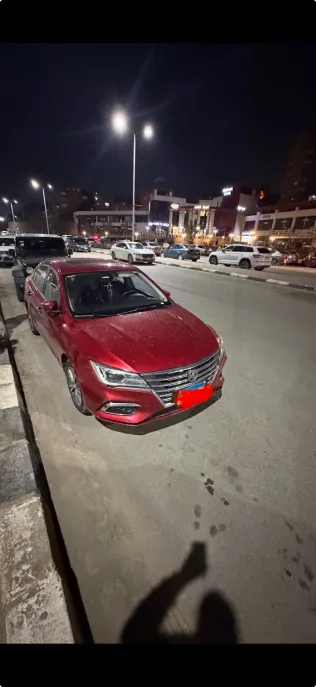 ام جى 5 2022 أبيض مستعملة للبيع