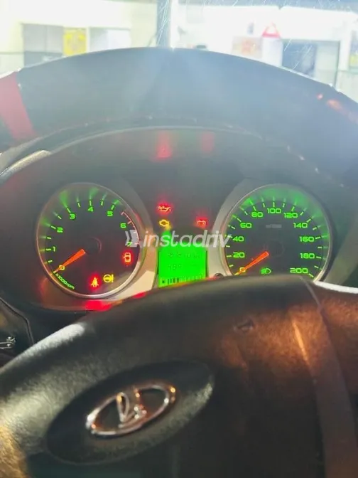 لادا 2017 2017 أخضر مستعملة للبيع - 5