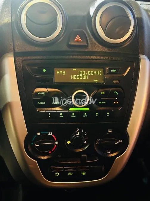 لادا 2017 2017 أخضر مستعملة للبيع - 7