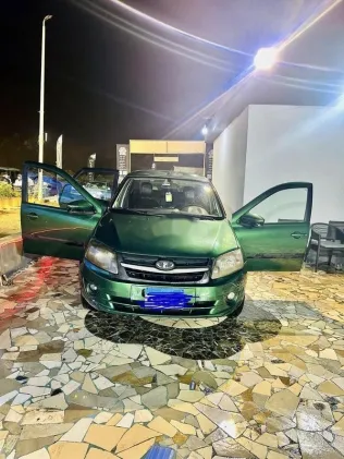 لادا 2017 2017 أخضر مستعملة للبيع