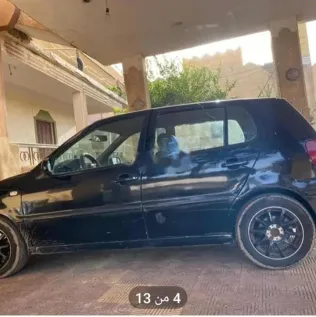 فولكس فاغن بولو 2001 أسود مستعملة للبيع