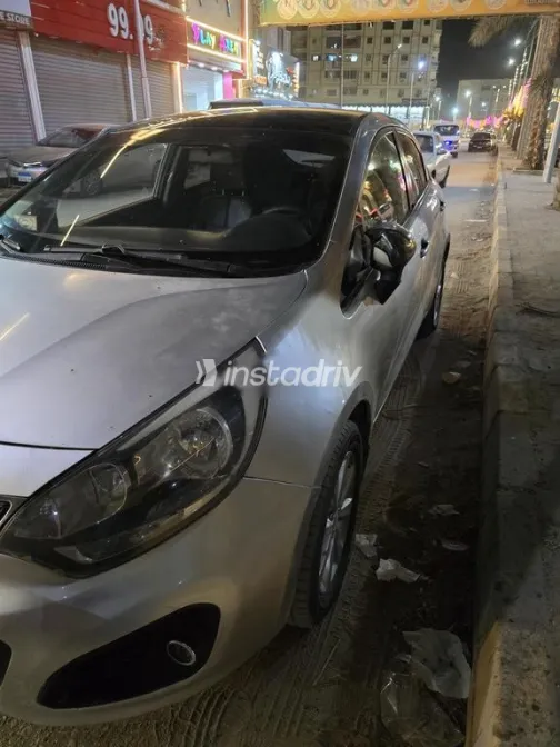Kia Rio 2013 Silver Used for Sale - 5