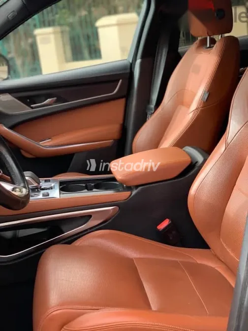 Jaguar F-Pace 2021 Dark Blue Used for Sale - 7