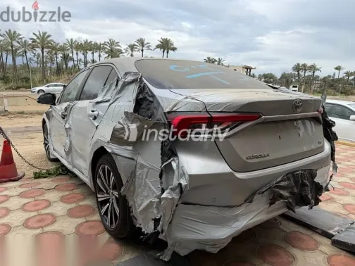 تويوتا كورولا 2023 فضي جديدة للبيع - 2