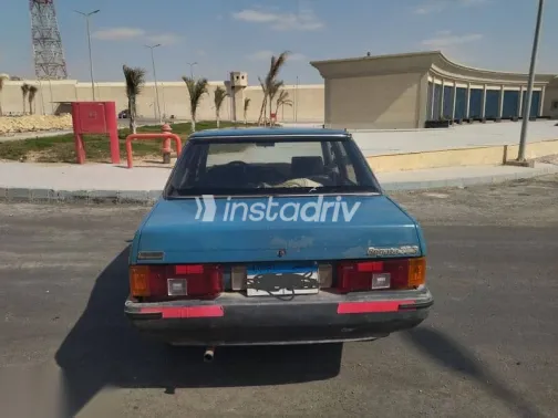 فيات ريجاتا 1986 أزرق غامق مستعملة للبيع - 3