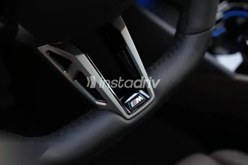 بي ام دبليو I5 2024 أسود جديدة للبيع - 5