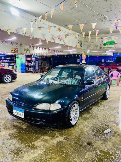 هوندا سيفك 1993 أزرق غامق مستعملة للبيع - 1