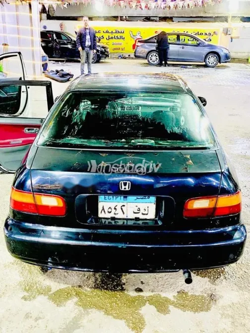 هوندا سيفك 1993 أزرق غامق مستعملة للبيع - 3