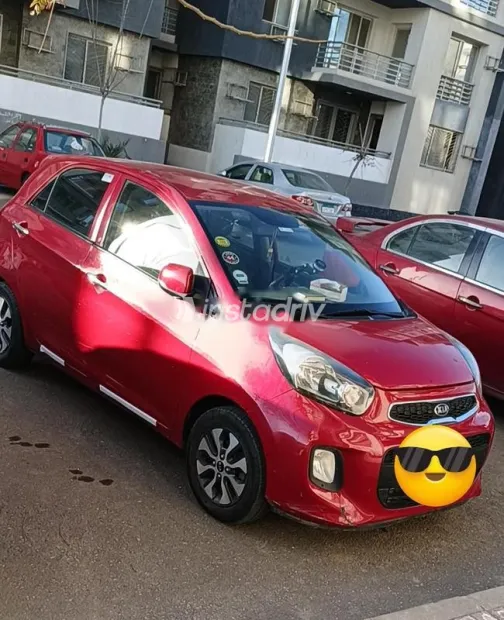 Kia Picanto 2016 White Used for Sale - 8