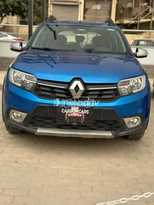 رينو سانديرو  ( ستيب  واى ) 2019 أزرق غامق مستعملة للبيع - 1