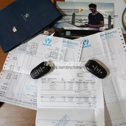 بيجو 3008 2020 أبيض مستعملة للبيع - 1