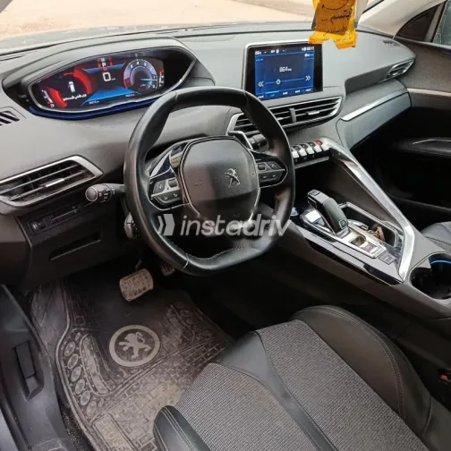 بيجو 3008 2020 أبيض مستعملة للبيع - 2