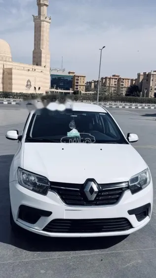 رينو لوجان 2019 أبيض مستعملة للبيع