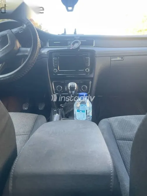 سكودا سوبيرب 2010 أسود مستعملة للبيع - 8