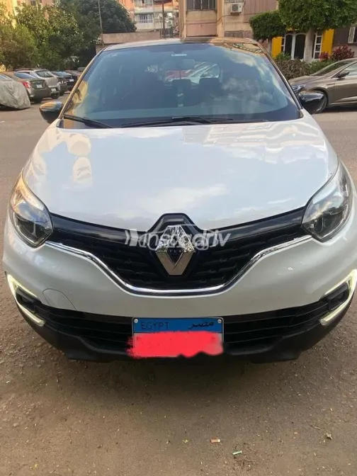 رينو كابتشر 2019 أبيض مستعملة للبيع - 2