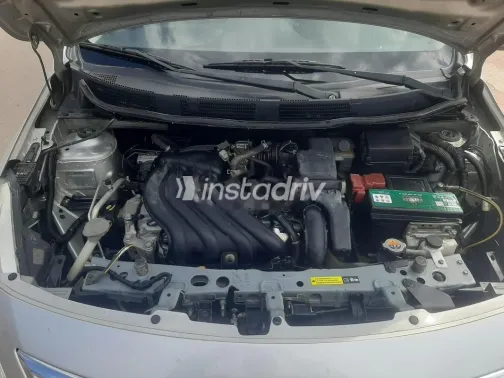 نيسان صنى 2022 أبيض مستعملة للبيع - 5