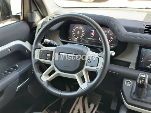 Land Rover Defender 2020 White Used for Sale - 9