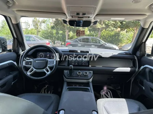 Land Rover Defender 2020 White Used for Sale - 10