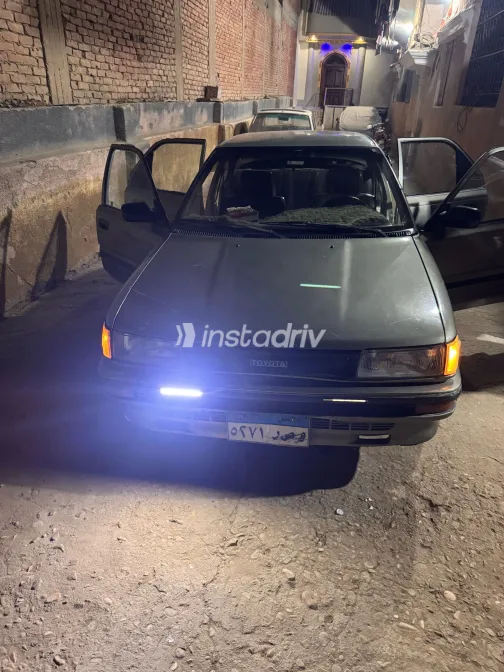 تويوتا كورولا 1991 أبيض مستعملة للبيع - 3