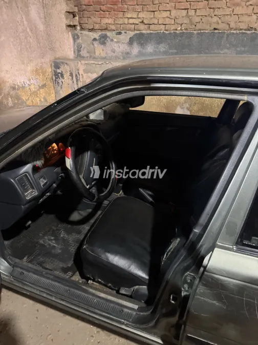 تويوتا كورولا 1991 أبيض مستعملة للبيع - 8