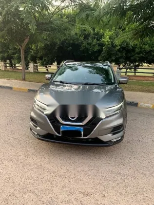 نيسان قشقاي 2019 رمادي مستعملة للبيع