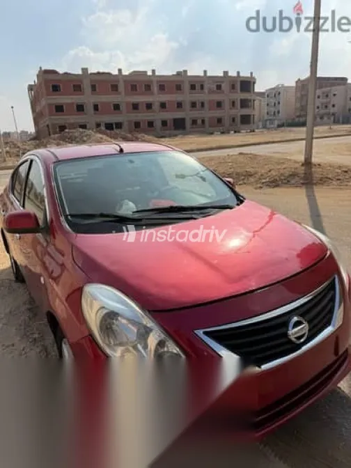 Nissan Sunny 2015 Red Used for Sale - 1