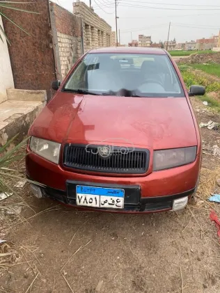 سكودا فابيا 2003 أحمر غامق مستعملة للبيع