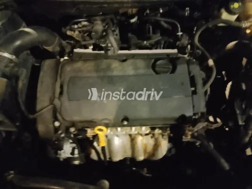 اوبل أسترا 2014 رمادي غامق مستعملة للبيع - 7