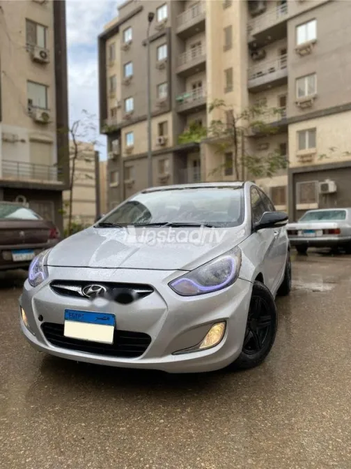 Hyundai Accent RB 2021 White Used for Sale - 1