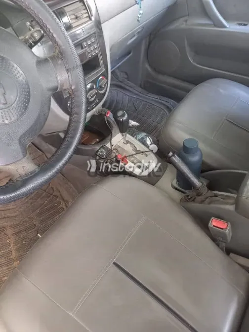 Chevrolet Optra 2006 Silver Used for Sale - 8