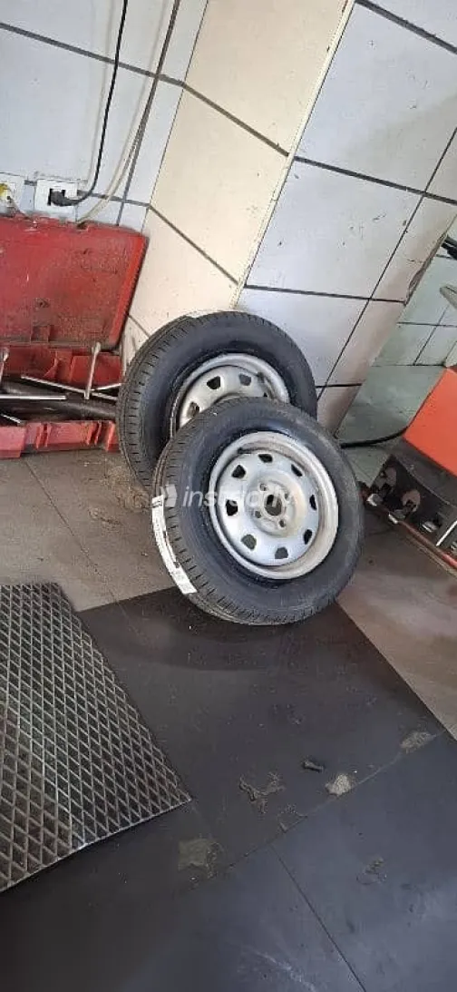 هيونداي فيرنا 2007 أبيض مستعملة للبيع - 2