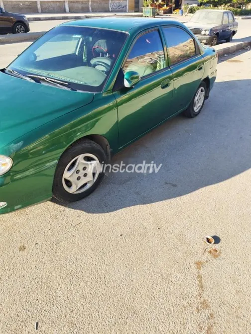 Kia Sephia 2000 Green Used for Sale - 3
