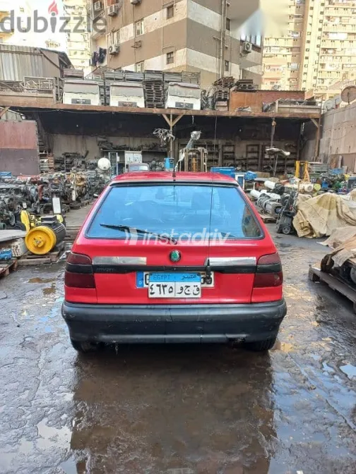 سكودا فيليشيا 1997 أحمر مستعملة للبيع - 2