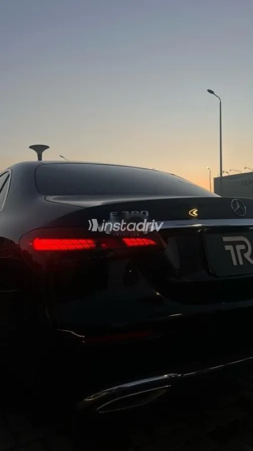 Mercedes E 200 2022 Black Used for Sale - 9