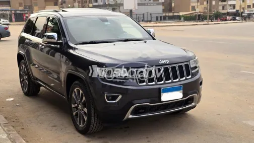 جيب جراند شيروكي 2018 أسود مستعملة للبيع - 7