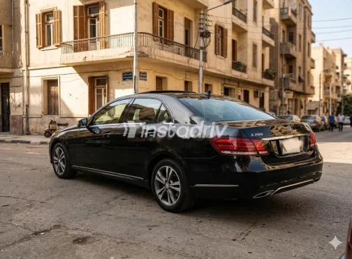 مرسيدس E 200 2015 أبيض مستعملة للبيع - 2