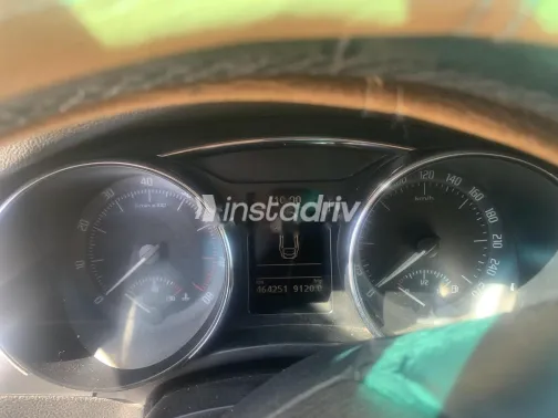 سكودا سوبيرب 2011 أسود مستعملة للبيع - 8