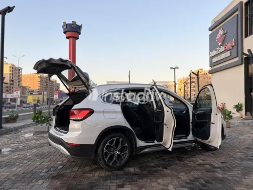 BMW X1 2021 White Used for Sale - 4