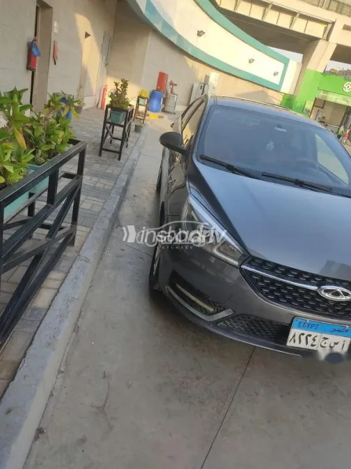 Chery Arrizo 5 2021 White Used for Sale - 4