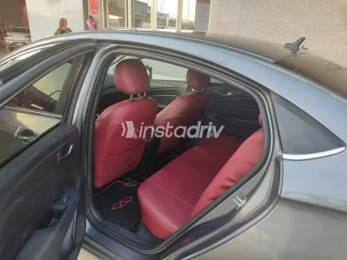 Chery Arrizo 5 2021 White Used for Sale - 5